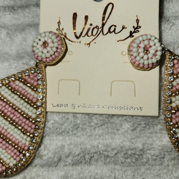 Viola Earrings - Picture 2 of 3